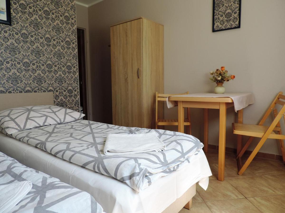 Jacek I Agatka Guest House Ustka Exterior photo